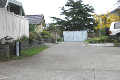 Photo of property in 334 Te Atatu Road, Te Atatu South, Auckland, 0610