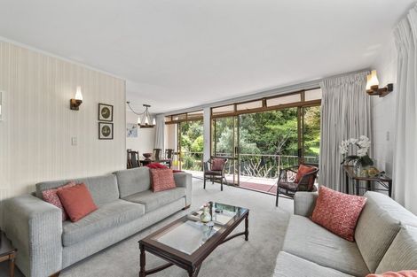 Photo of property in 2/59 Maxwelton Drive, Mairangi Bay, Auckland, 0630
