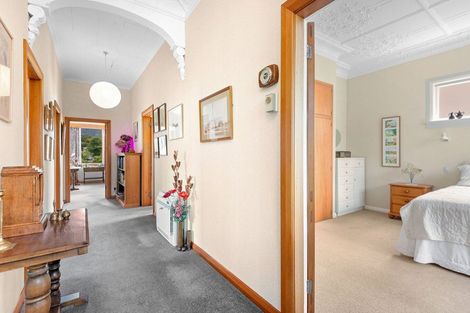 Photo of property in 17 Brownville Crescent, Maori Hill, Dunedin, 9010