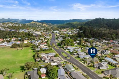 Photo of property in 105 The Drive, Whangamata, 3620
