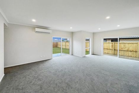 Photo of property in 13 Maanihi Drive, Rototuna North, Hamilton, 3210