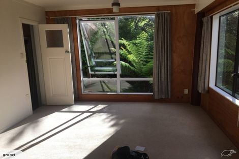 Photo of property in 89 Glenesk Road, Piha, New Lynn, 0772