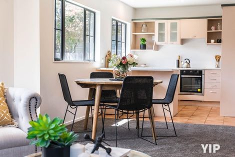 Photo of property in 2/10 Pohutukawa Street, Woburn, Lower Hutt, 5010