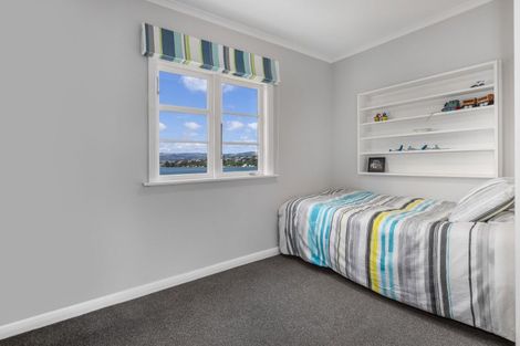 Photo of property in 68a Mana Esplanade, Paremata, Porirua, 5026