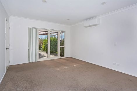 Photo of property in 6 Waione Court, Takanini, 2112