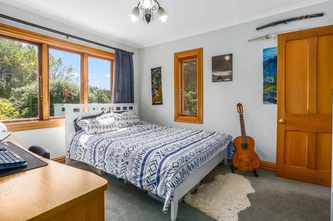 Photo of property in 28 Observatory Close, Whitby, Porirua, 5024