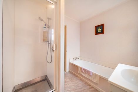 Photo of property in 4/28 Logan Street, Ebdentown, Upper Hutt, 5018