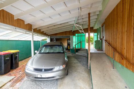 Photo of property in 6 Papatotara Road, Tuatapere, 9620