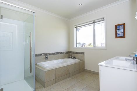 Photo of property in 1153 Rolling Ridges Road, Levels Valley, Timaru, 7975