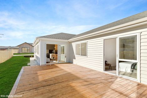 Photo of property in 4 Cutfield Lane, Kumeu, 0810
