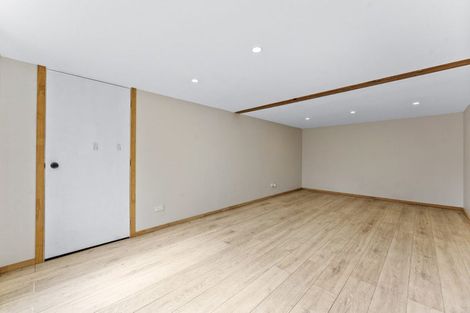 Photo of property in 1/9a Eversleigh Road, Belmont, Auckland, 0622