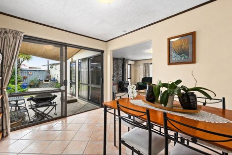 Photo of property in 34 York Avenue, Tamatea, Napier, 4112