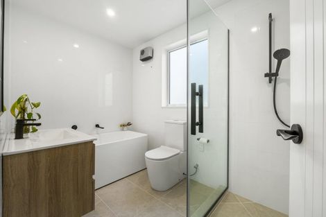 Photo of property in 49 Mita Road, Silverdale, 0932