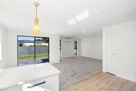 Photo of property in 16a Saint Annes Street, Levin, 5510