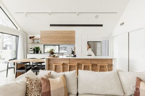 Photo of property in 56 Karewa Parade, Papamoa Beach, Papamoa, 3118