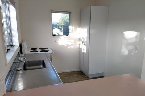 Photo of property in 12 Kauri Street, Roslyn, Palmerston North, 4414