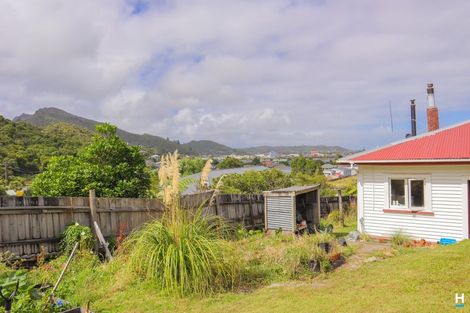 Photo of property in 9 Ashmore Avenue, Cobden, Greymouth, 7802