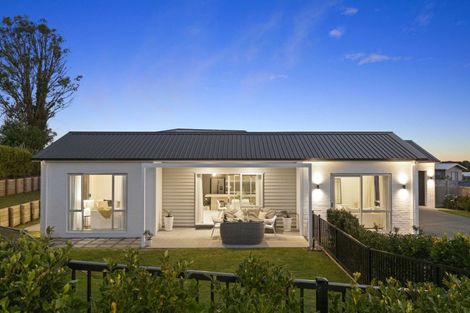 Photo of property in 37 Motukaraka Drive, Beachlands, Auckland, 2018