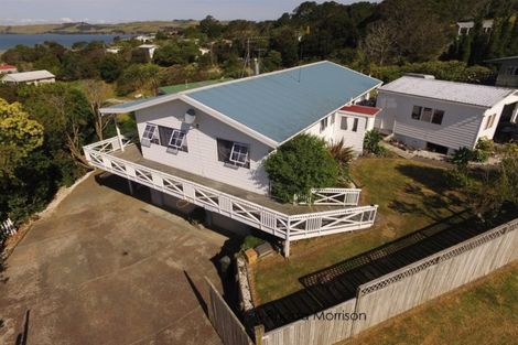 Photo of property in 4 Goebel Street, Tinopai, Matakohe, 0593