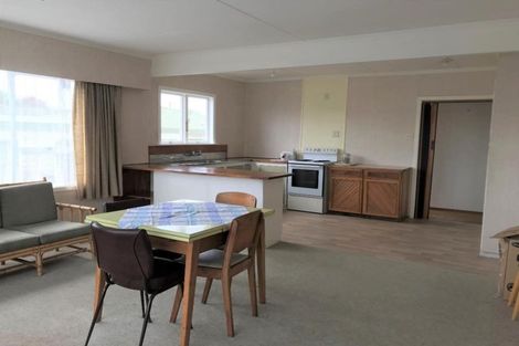 Photo of property in 221 Mangorei Road, Merrilands, New Plymouth, 4312