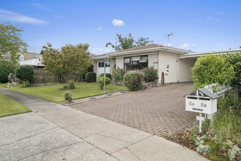 Photo of property in 8a Gemini Place, Kawaha Point, Rotorua, 3010