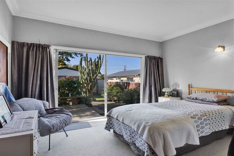 Photo of property in 13 Disraeli Street, Hawera, 4610