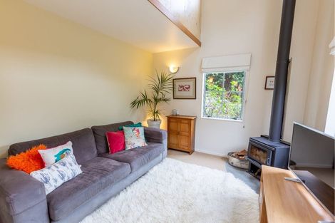 Photo of property in 11b Frimley Terrace, Waikanae Beach, Waikanae, 5036