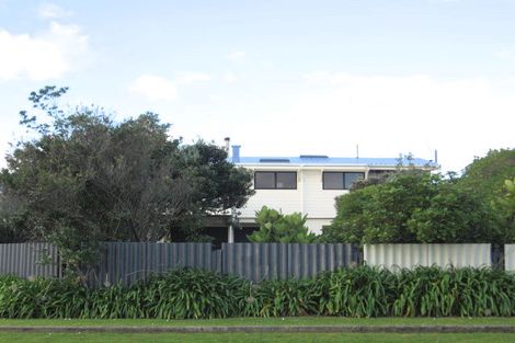 Photo of property in 40 Paku Drive, Tairua, 3508