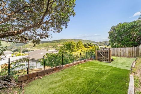 Photo of property in 13 Lord Street, Stokes Valley, Lower Hutt, 5019