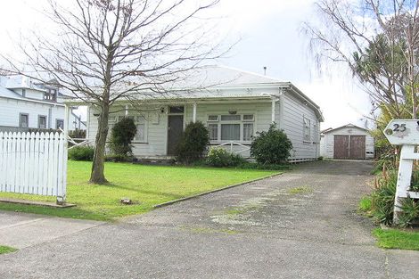 Photo of property in 25 Derby Street, Feilding, 4702