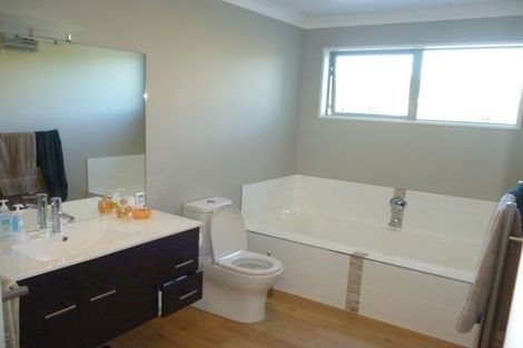 Photo of property in 193a Greers Road, Bryndwr, Christchurch, 8053