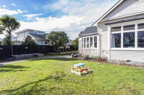 Photo of property in 20 Aylmer Street, Somerfield, Christchurch, 8024