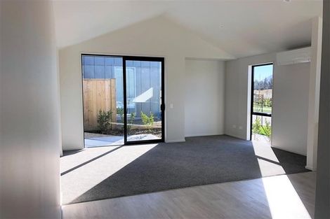 Photo of property in 9 Merivale Avenue, Wanaka, 9305