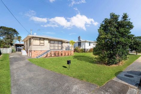 Photo of property in 7 Cobham Crescent, Kelston, Auckland, 0602