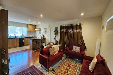 Photo of property in Krisley Court, 25/6 Ambrico Place, New Lynn, Auckland, 0600