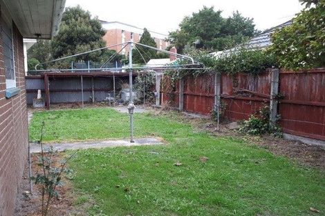 Photo of property in 19 Maidstone Road, Ilam, Christchurch, 8041