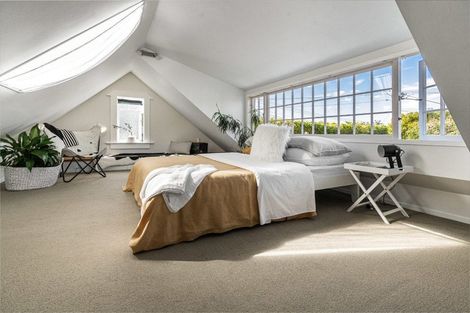 Photo of property in 27 Rutland Road, Stanley Point, Auckland, 0624