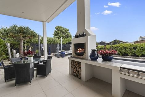 Photo of property in 4 Paraoa Crescent, Omaha, Warkworth, 0986