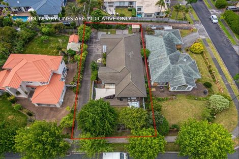 Photo of property in 20 Arirang Rise, Pinehill, Auckland, 0632