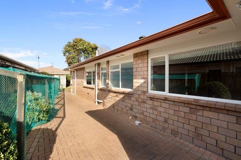 Photo of property in 5 Castlehill Court, Wattle Downs, Auckland, 2103