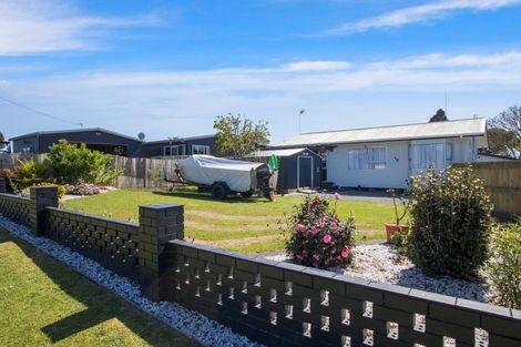 Photo of property in 16a Athenree Road, Athenree, Katikati, 3177