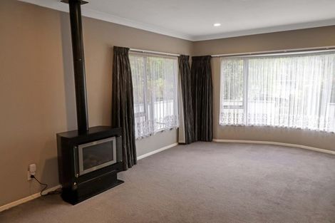 Photo of property in 25 Dunns Street, Silverstream, Upper Hutt, 5019