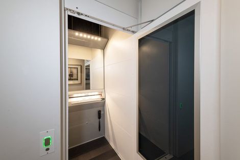 Photo of property in 4 Bay Rise, Wanaka, 9305