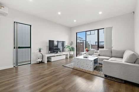 Photo of property in 7 Te Rauroha Street, Papakura, 2110