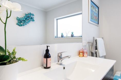 Photo of property in 4 William Place, Ohope, 3121