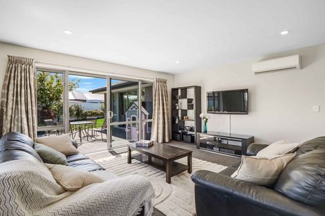 Photo of property in 6 Galatos Street, Rangiora, 7400