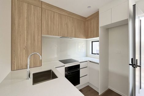 Photo of property in 4 Hoopers Road, Glen Eden, Auckland, 0602