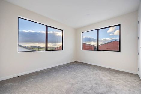 Photo of property in 10 Kapehu Road, Silverdale, 0932