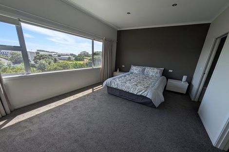 Photo of property in The Strand, 5/16 Ronald Street, Strandon, New Plymouth, 4312