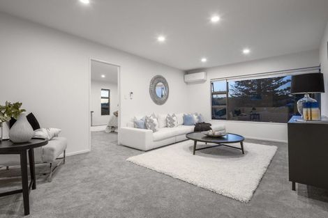 Photo of property in 10a Waterloo Road, Milford, Auckland, 0620